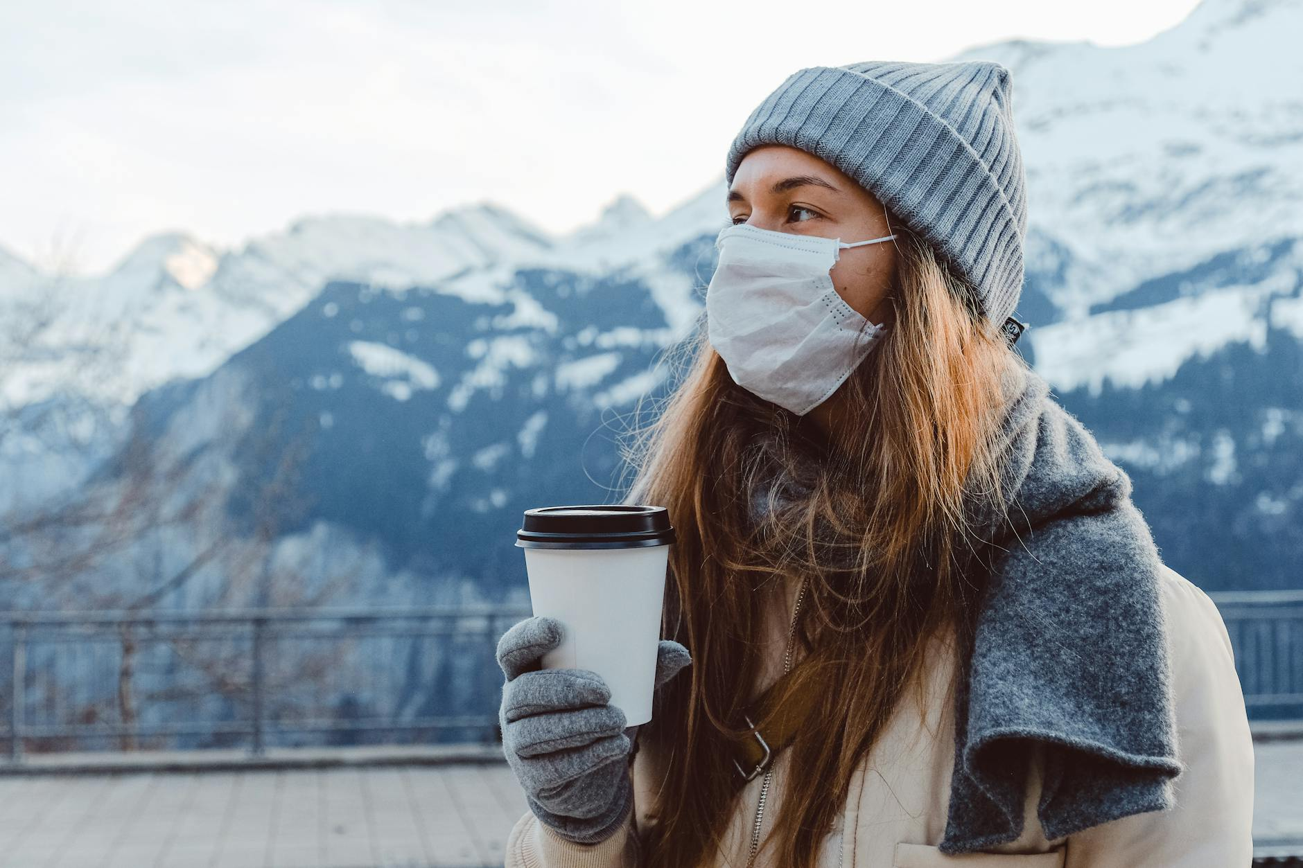 DIY alpine face mask