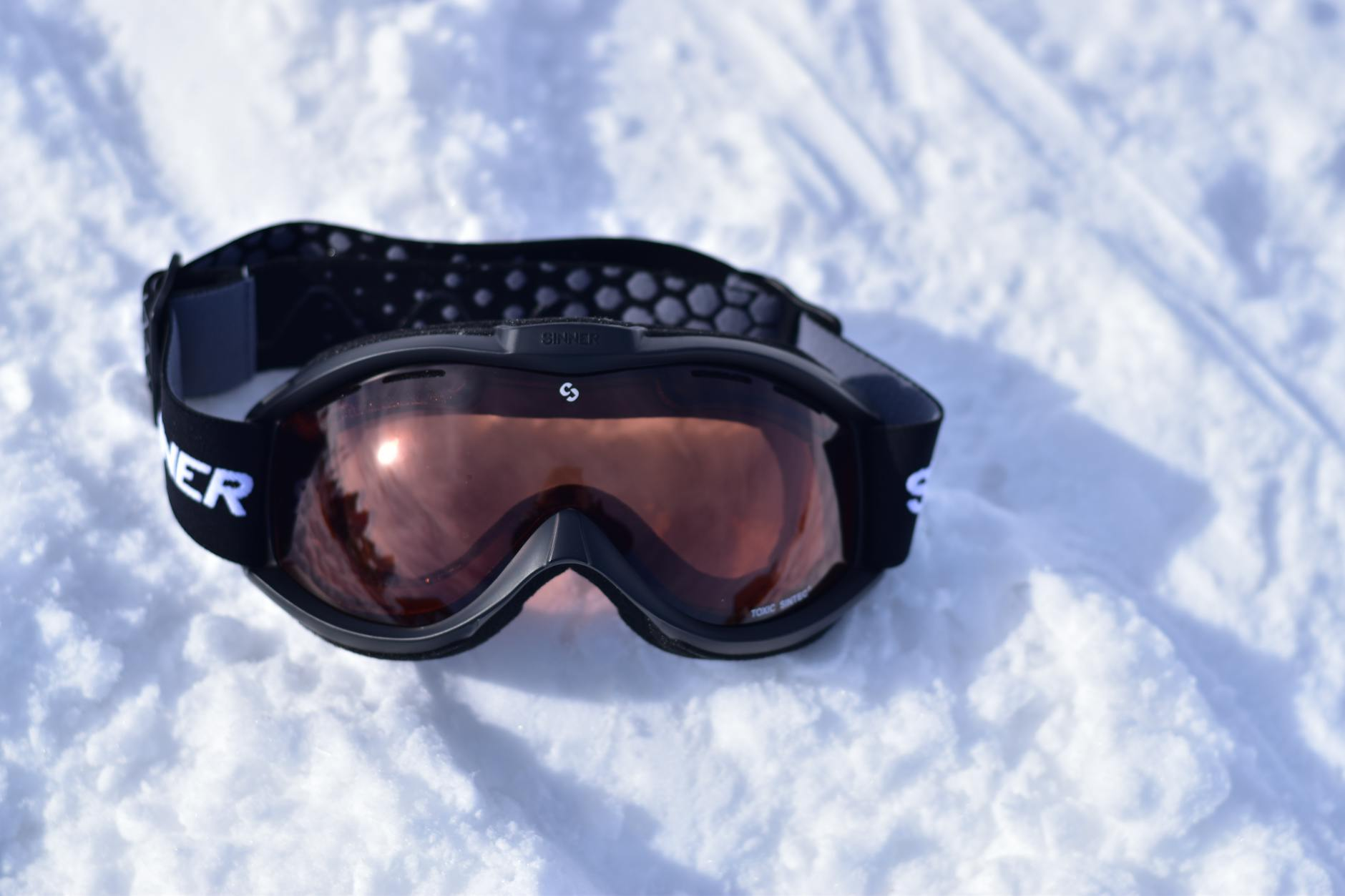 snow reflection UV protection
