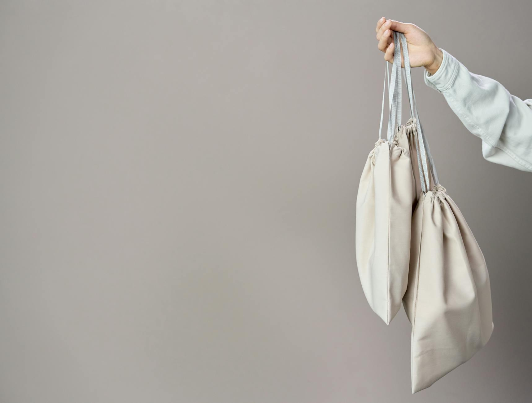 Nachhaltige Schweizer Taschen: Von Freitag bis QWSTION