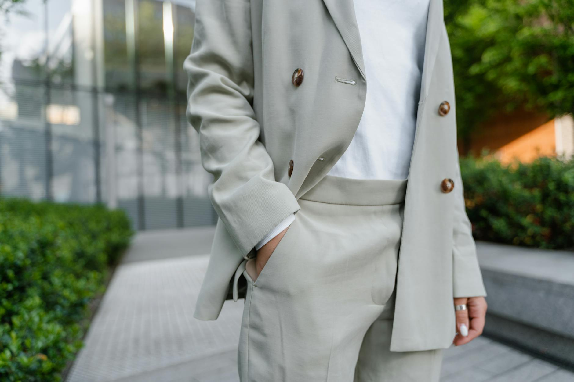 neutral outfit basics