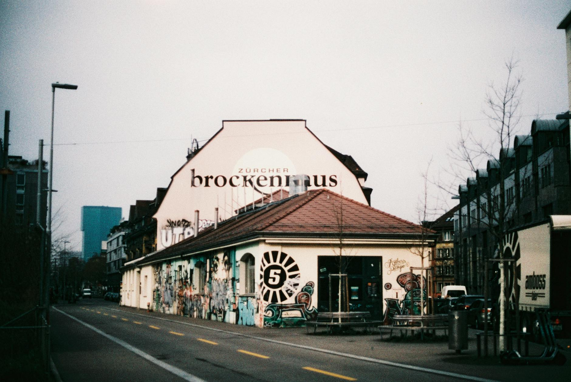 Crows streetwear Zurich
