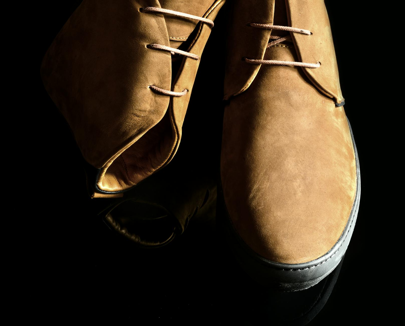 quality men shoes details